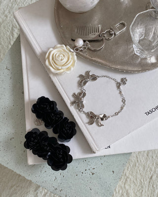 ✴︎black flower_hair pin✴︎